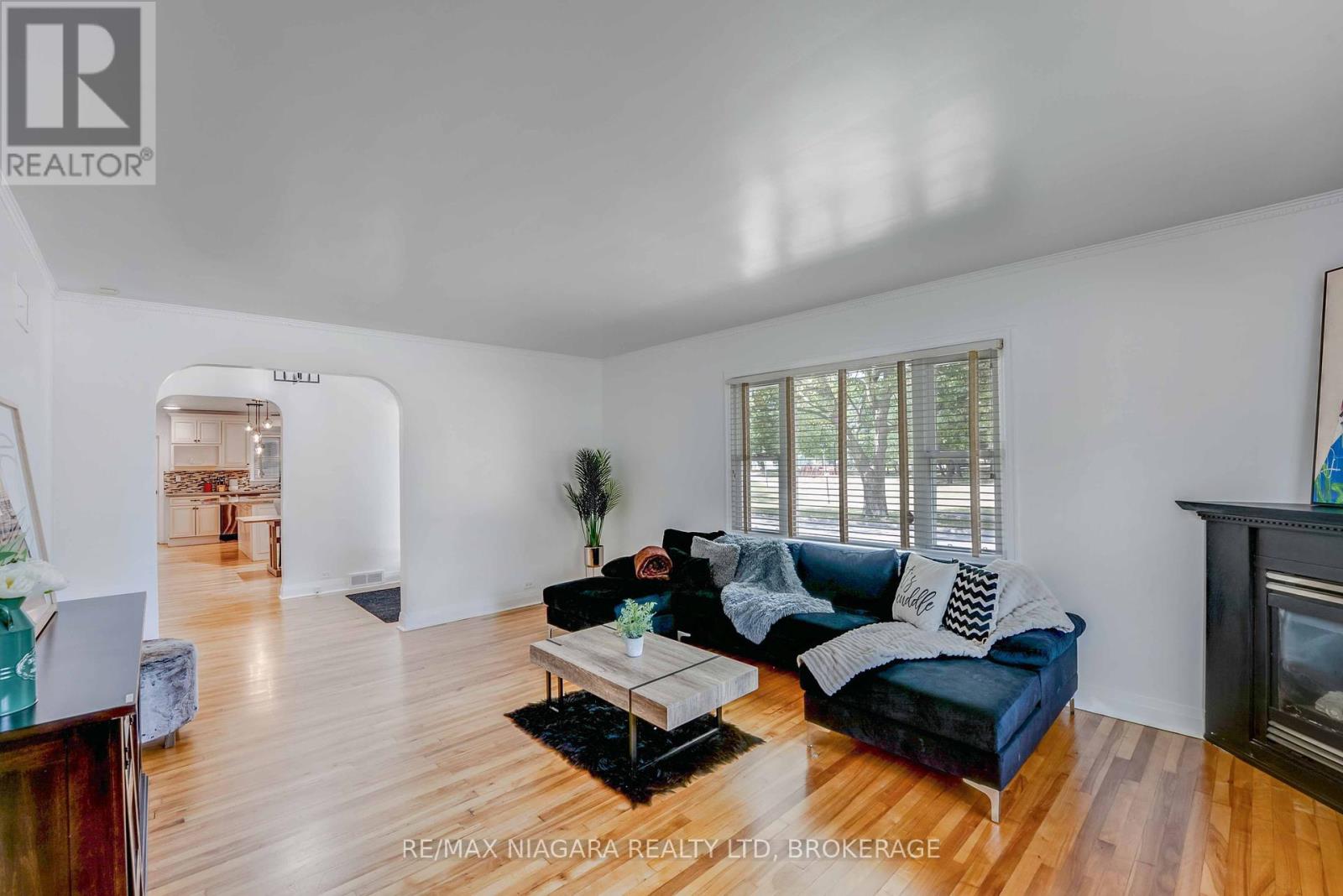 5000 Sixth Avenue, Niagara Falls, Ontario  L2E 4V3 - Photo 16 - X12342129