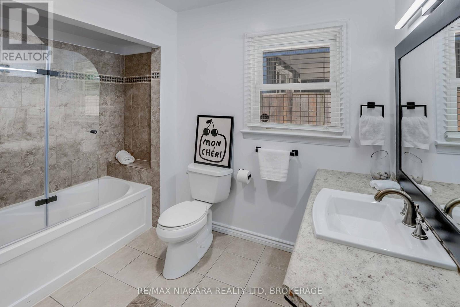 5000 Sixth Avenue, Niagara Falls, Ontario  L2E 4V3 - Photo 22 - X12342129