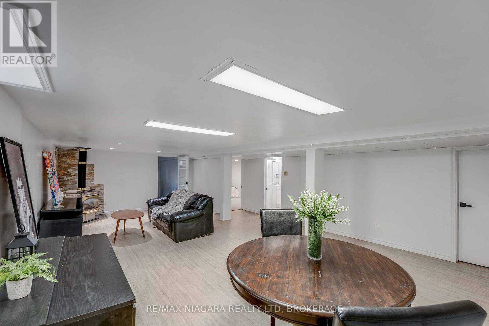 5000 Sixth Avenue, Niagara Falls, Ontario  L2E 4V3 - Photo 26 - X12342129