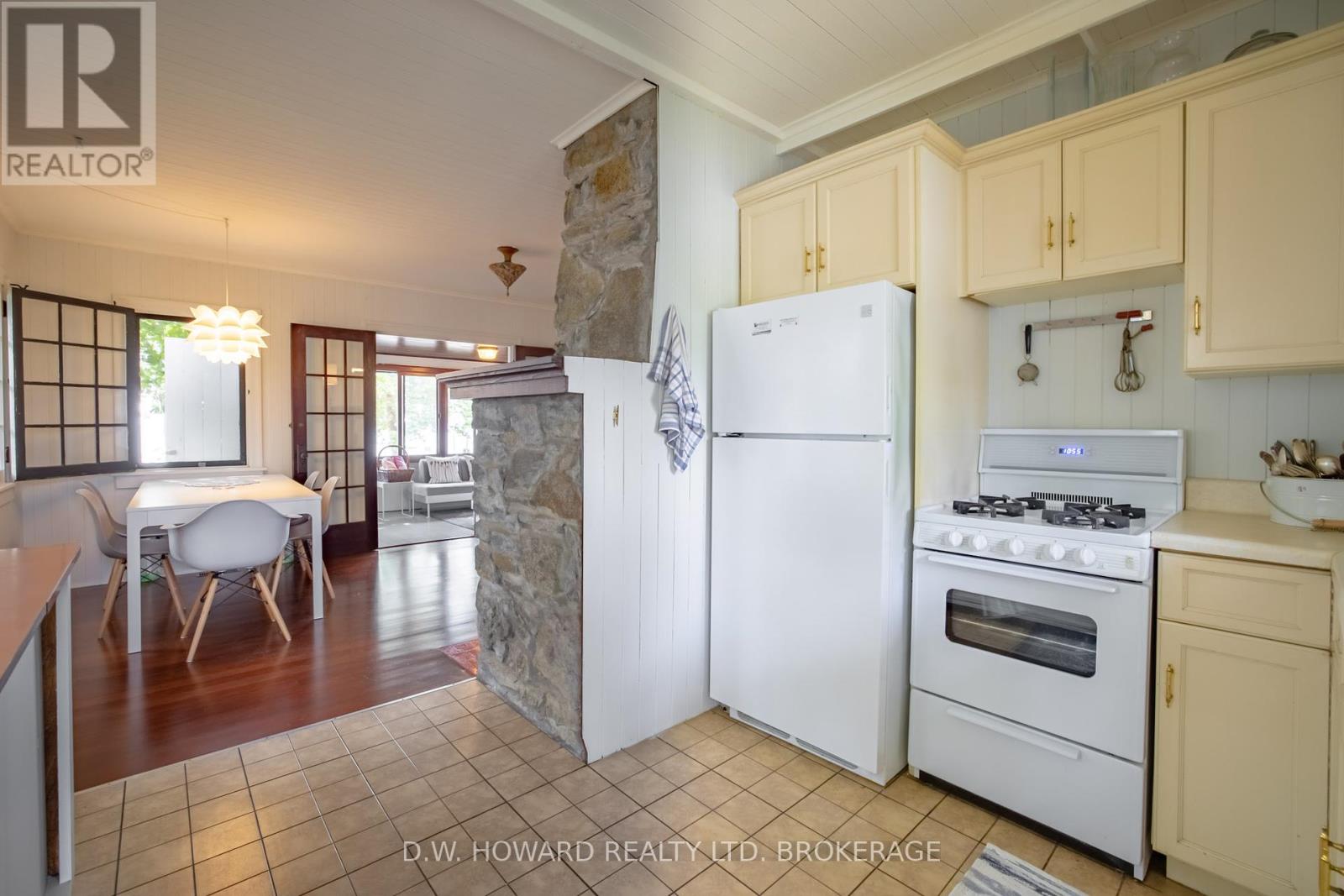 3265 Firelane 10, Port Colborne, Ontario  L3K 5V3 - Photo 7 - X12342185