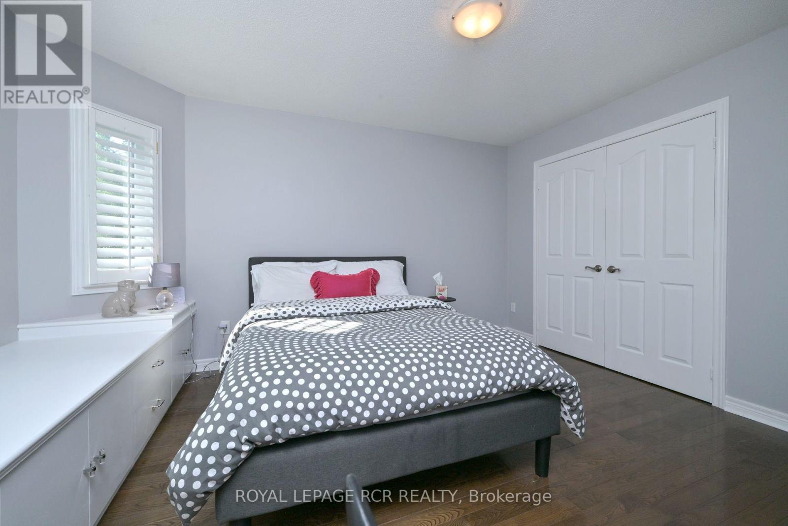 908 Schaeffer Outlook, Newmarket (Stonehaven-Wyndham), Ontario  L3X 1V9 - Photo 28 - N12342008
