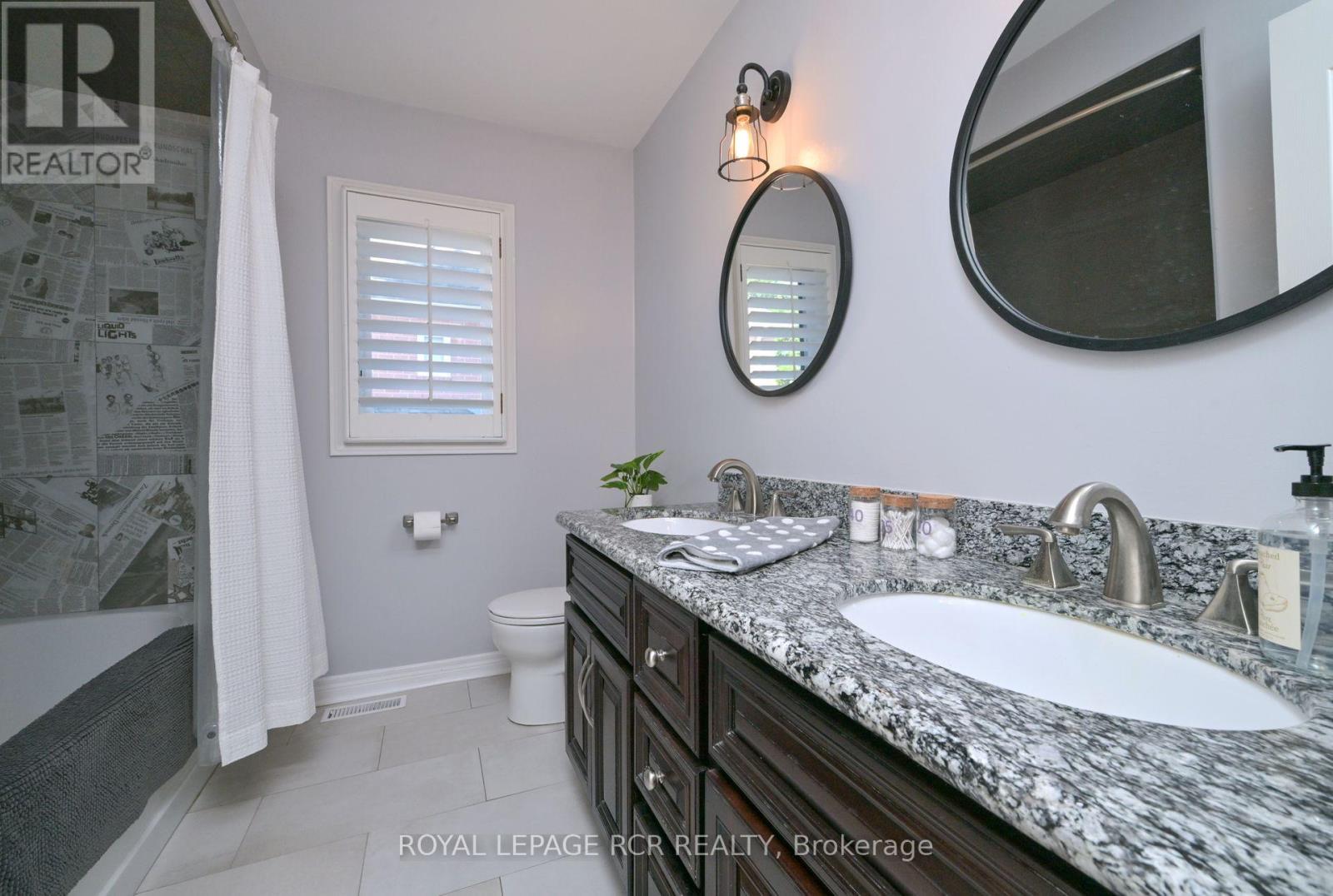 908 Schaeffer Outlook, Newmarket (Stonehaven-Wyndham), Ontario  L3X 1V9 - Photo 31 - N12342008