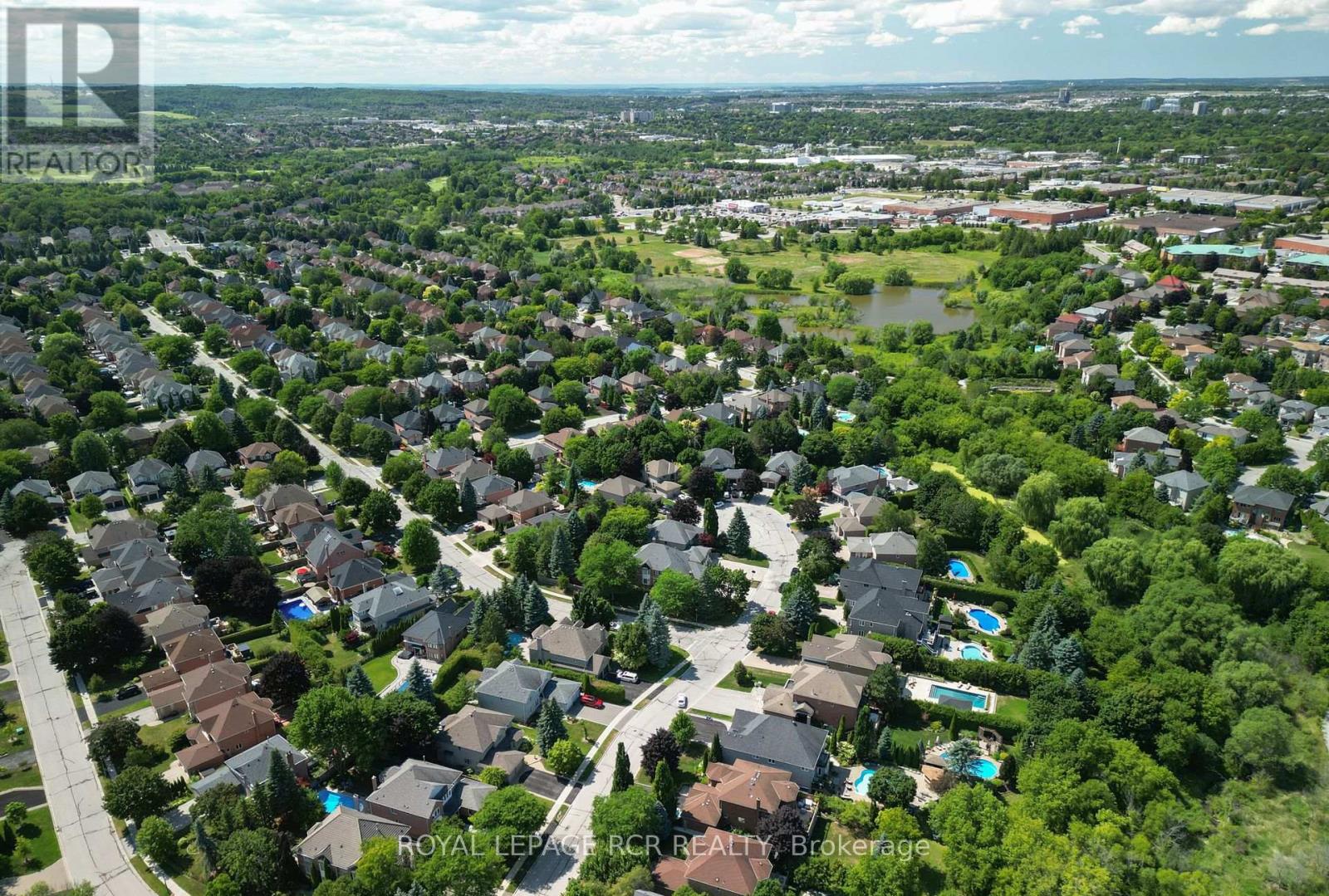 908 Schaeffer Outlook, Newmarket (Stonehaven-Wyndham), Ontario  L3X 1V9 - Photo 49 - N12342008