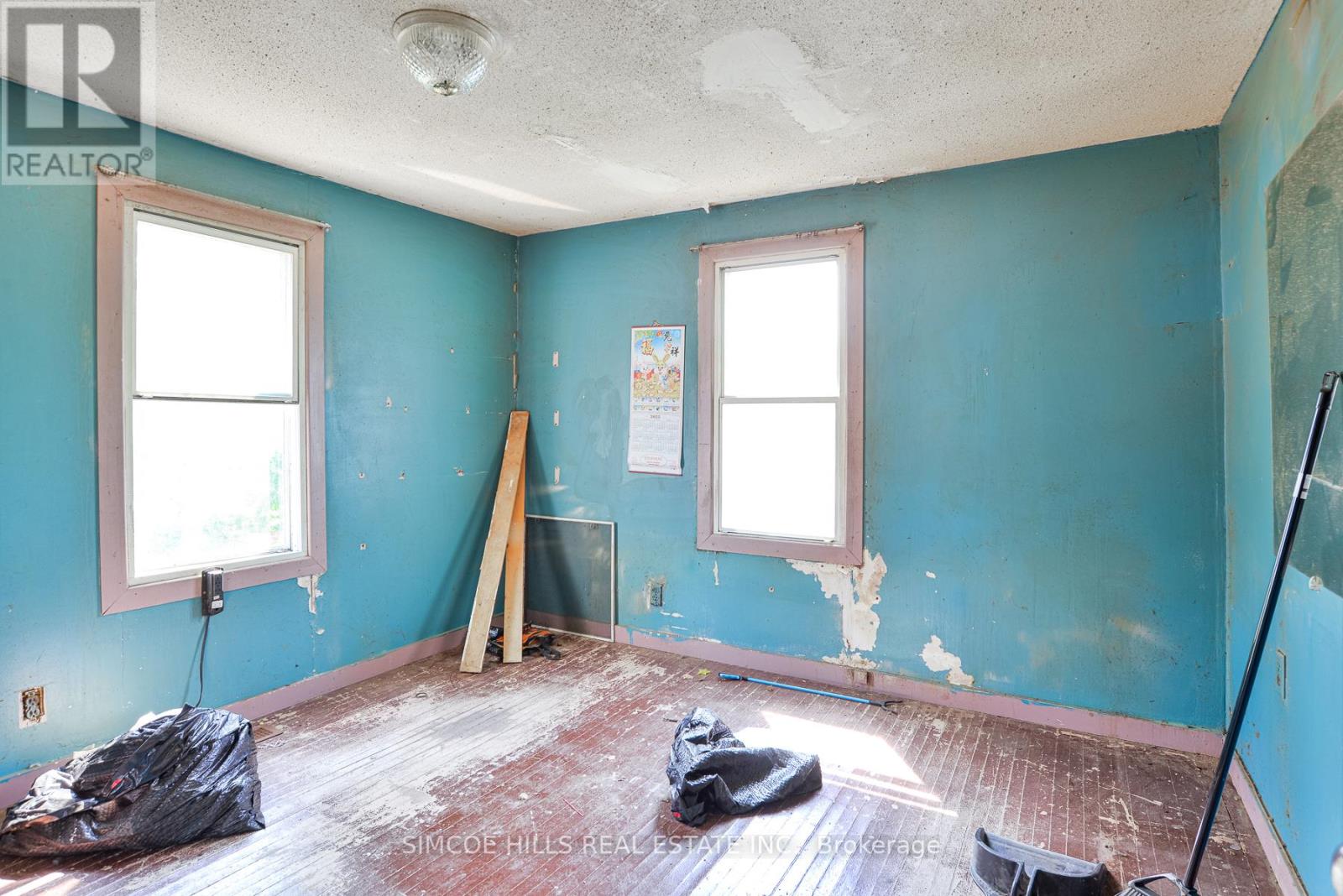 236 Front Street S, Orillia, Ontario  L3V 4T2 - Photo 8 - S12341882
