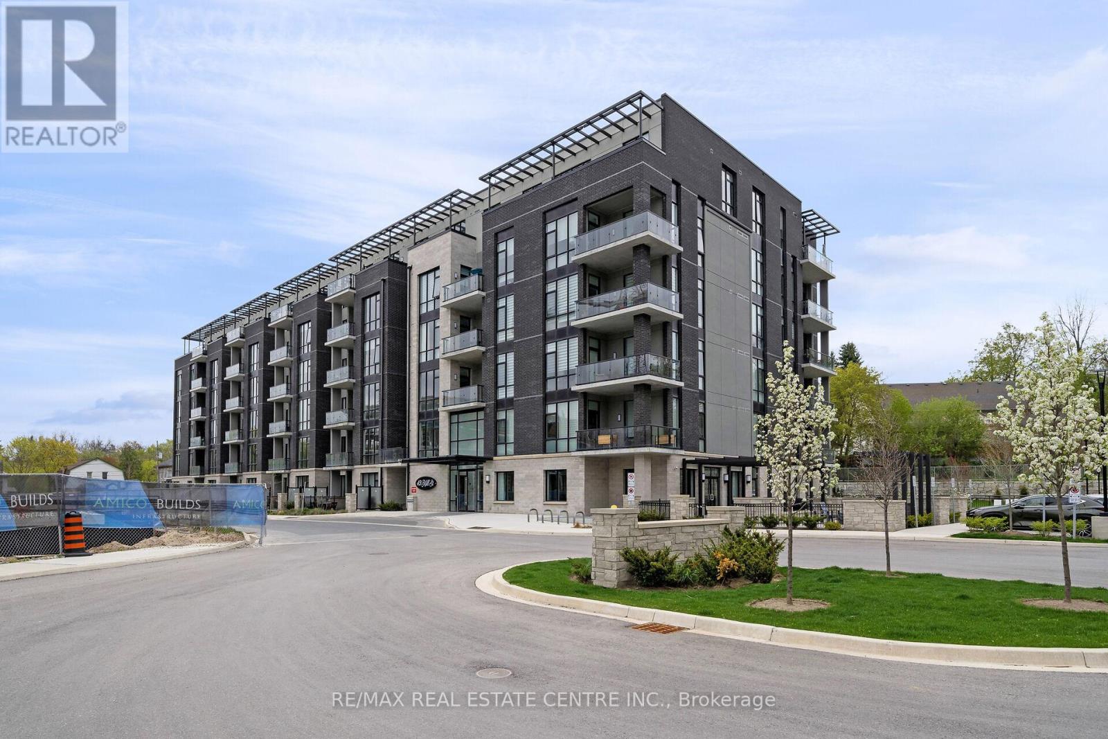 513 - 42 MILL STREET, Halton Hills, Ontario
