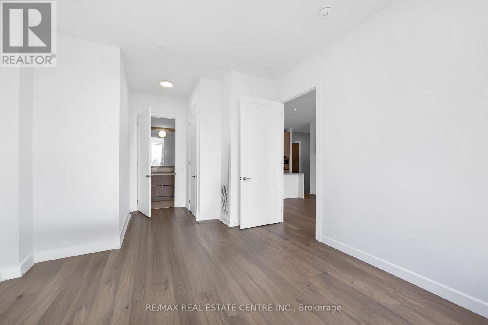 513 - 42 Mill Street, Halton Hills, Ontario  L7G 0P9 - Photo 13 - W12341818
