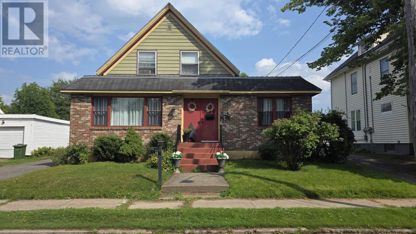Property at 526 Nelson Street image 1