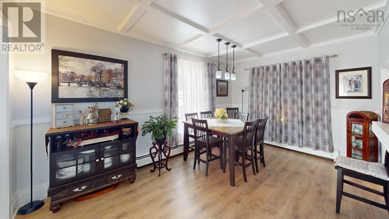 Property at 526 Nelson Street image 4