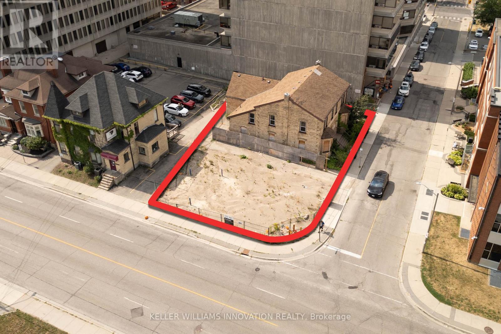 21 Weber Street W, Kitchener, Ontario  N2H 3Y9 - Photo 1 - X12341797