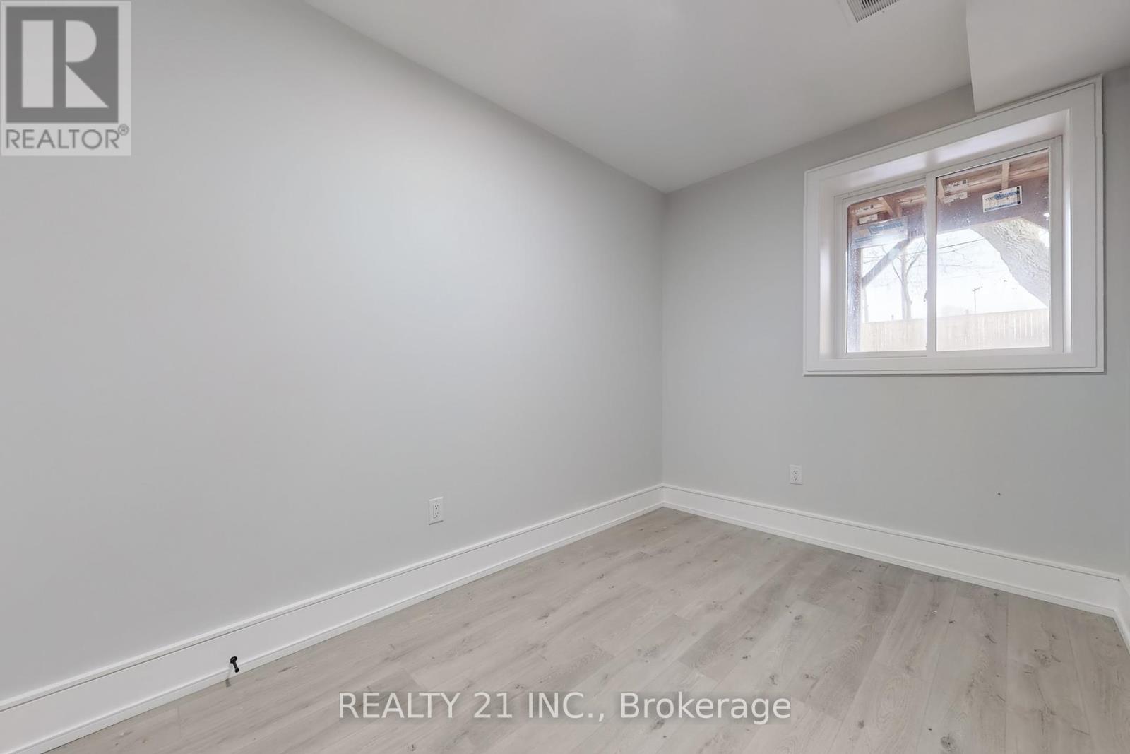 17 Malta Street, Toronto (Birchcliffe-Cliffside), Ontario  M1N 2L2 - Photo 46 - E12342099