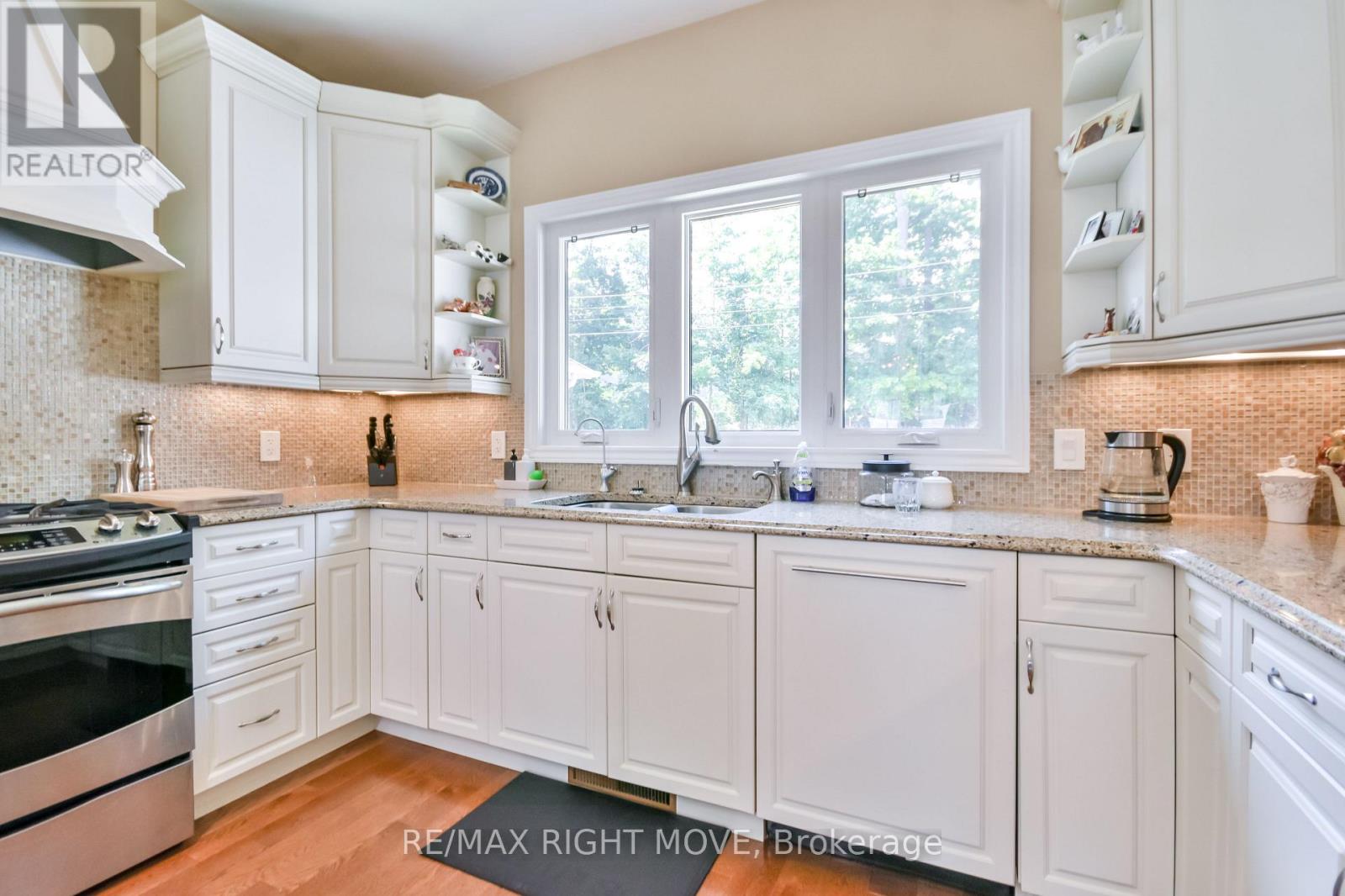 1756 Bay Park Road, Severn, Ontario  L3V 0V7 - Photo 23 - S12342094