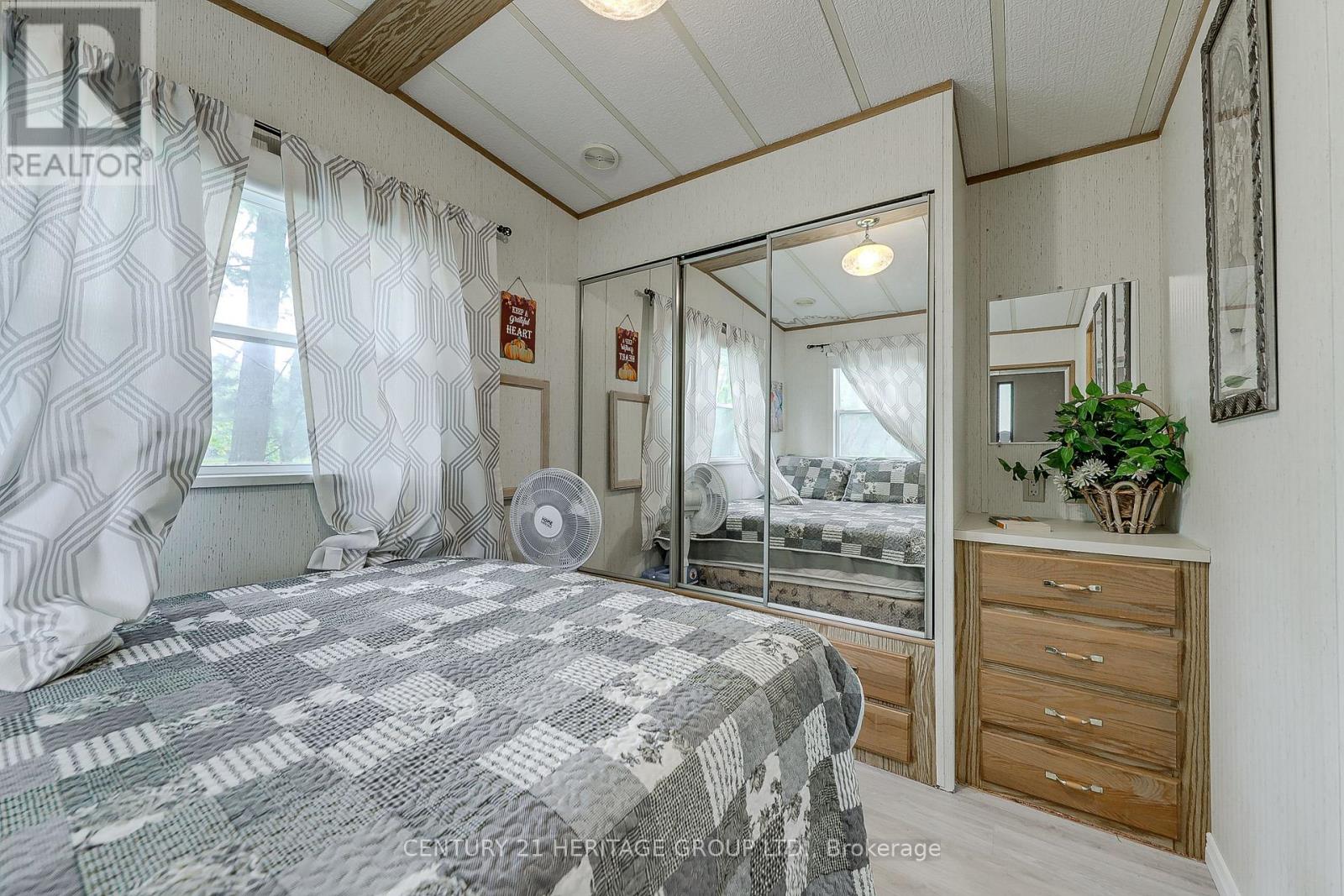 4411 Upper Big Chute Road, Severn, Ontario  L0K 1E0 - Photo 20 - S12342107