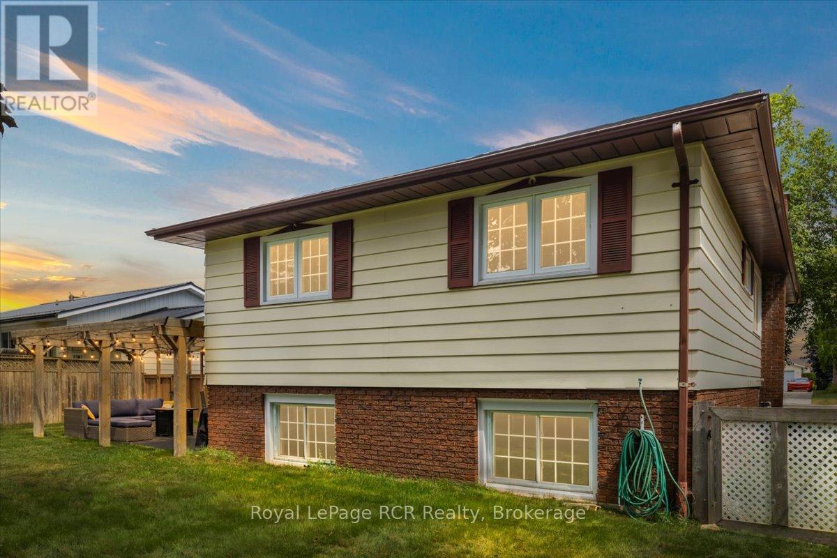 534 21st Avenue, Hanover, Ontario  N4N 3H4 - Photo 28 - X12342226