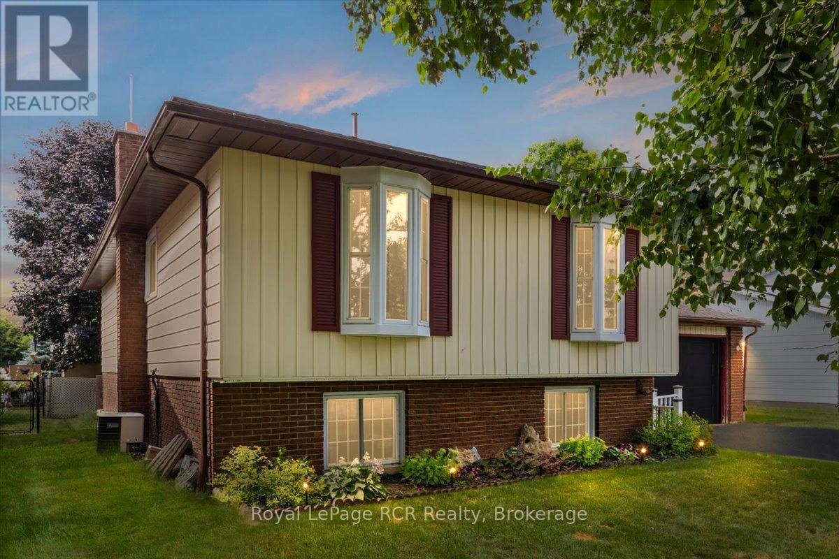 534 21st Avenue, Hanover, Ontario  N4N 3H4 - Photo 29 - X12342226