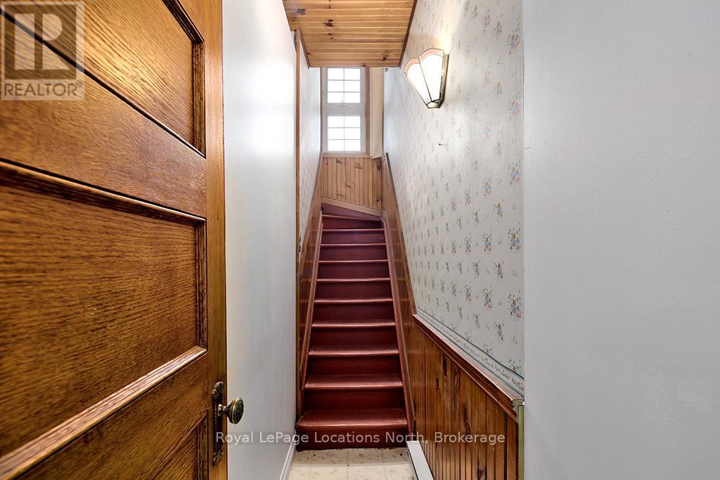 103 Mark Street W, Grey Highlands, Ontario  N0C 1H0 - Photo 11 - X12342228