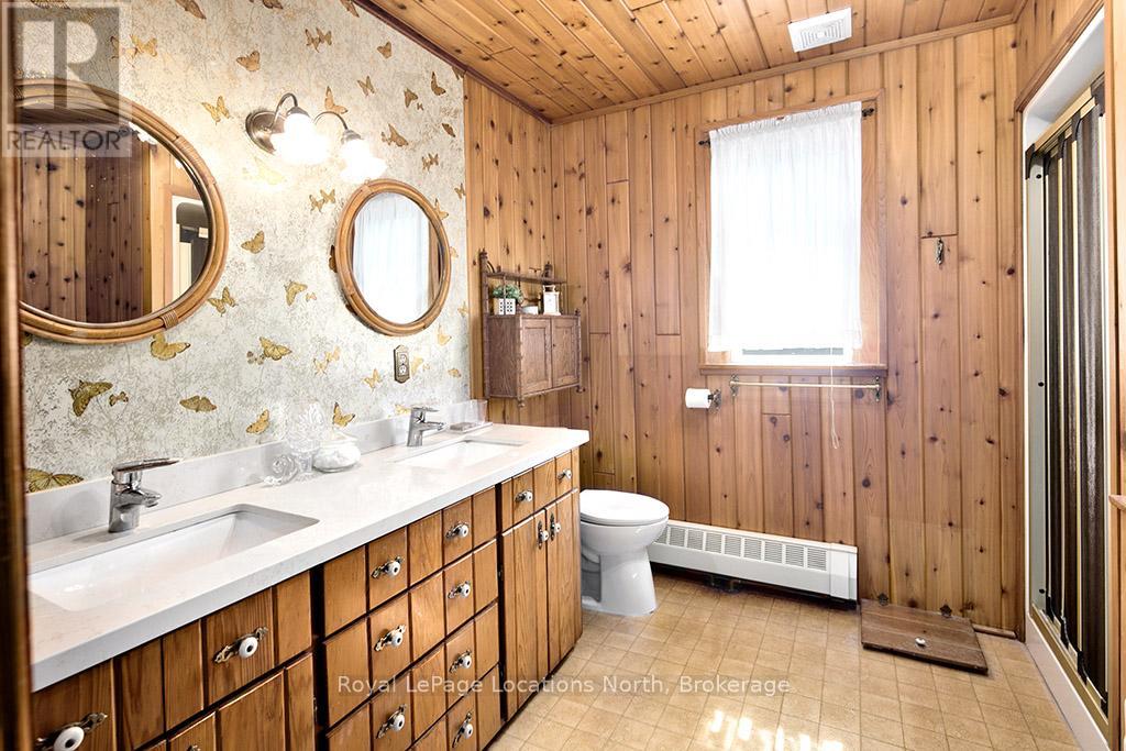 103 Mark Street W, Grey Highlands, Ontario  N0C 1H0 - Photo 26 - X12342228