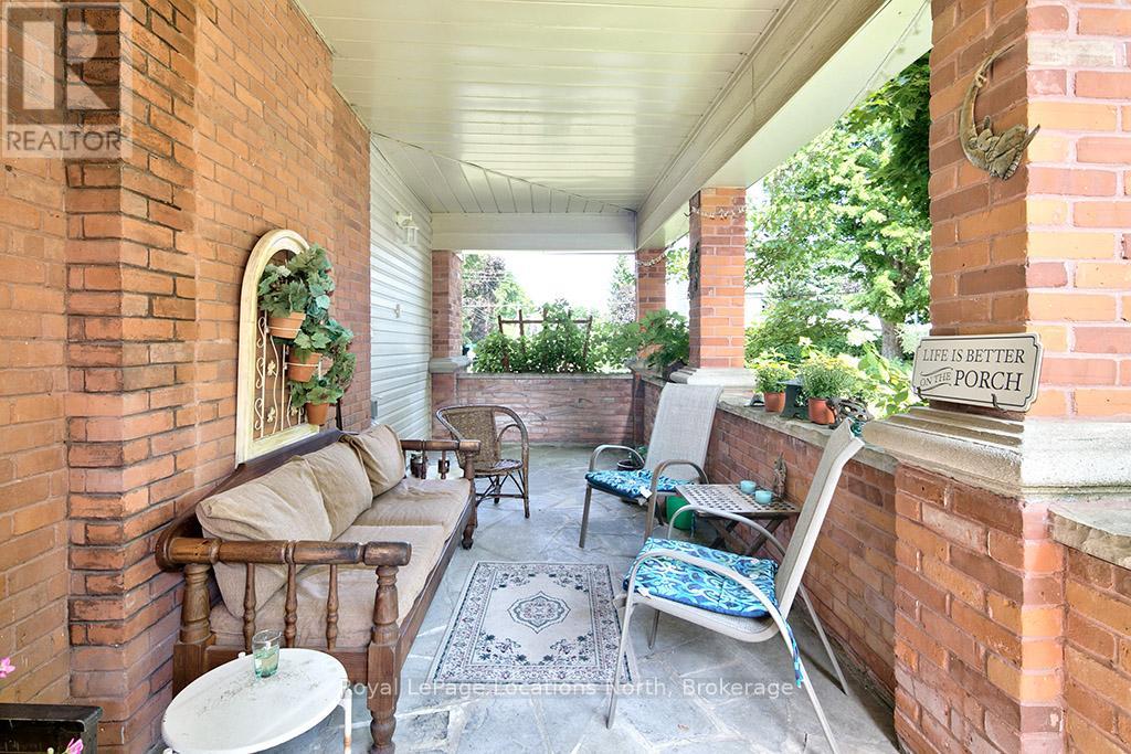 103 Mark Street W, Grey Highlands, Ontario  N0C 1H0 - Photo 32 - X12342228