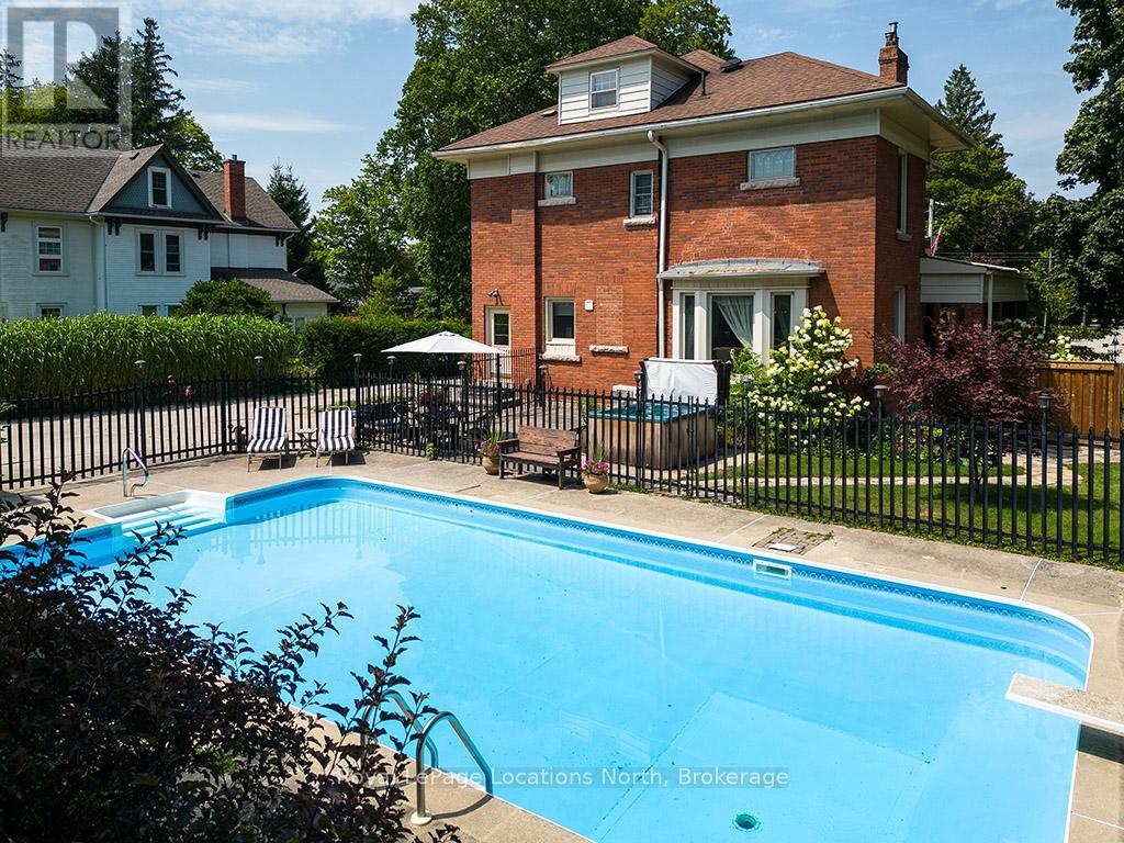 103 Mark Street W, Grey Highlands, Ontario  N0C 1H0 - Photo 42 - X12342228