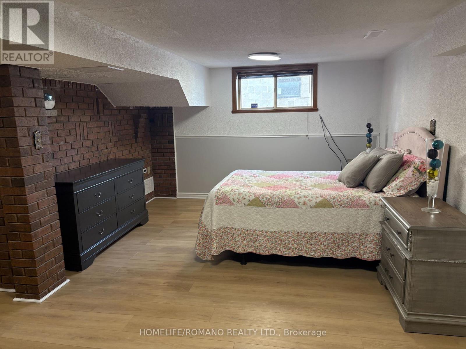 Basement - 32 Plewes Road, Toronto, Ontario  M3K 1K5 - Photo 12 - W12342057