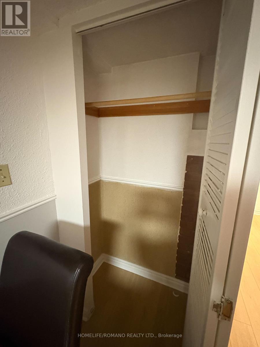 Basement - 32 Plewes Road, Toronto, Ontario  M3K 1K5 - Photo 13 - W12342057