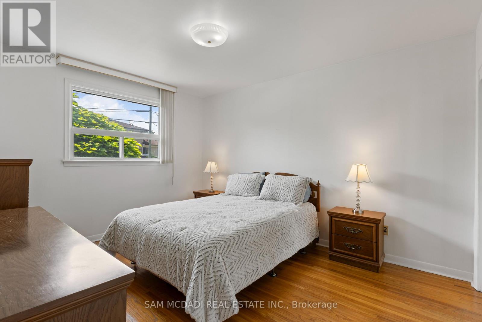 70 Frost Street, Toronto (Rexdale-Kipling), Ontario  M9W 1Y8 - Photo 27 - W12342090