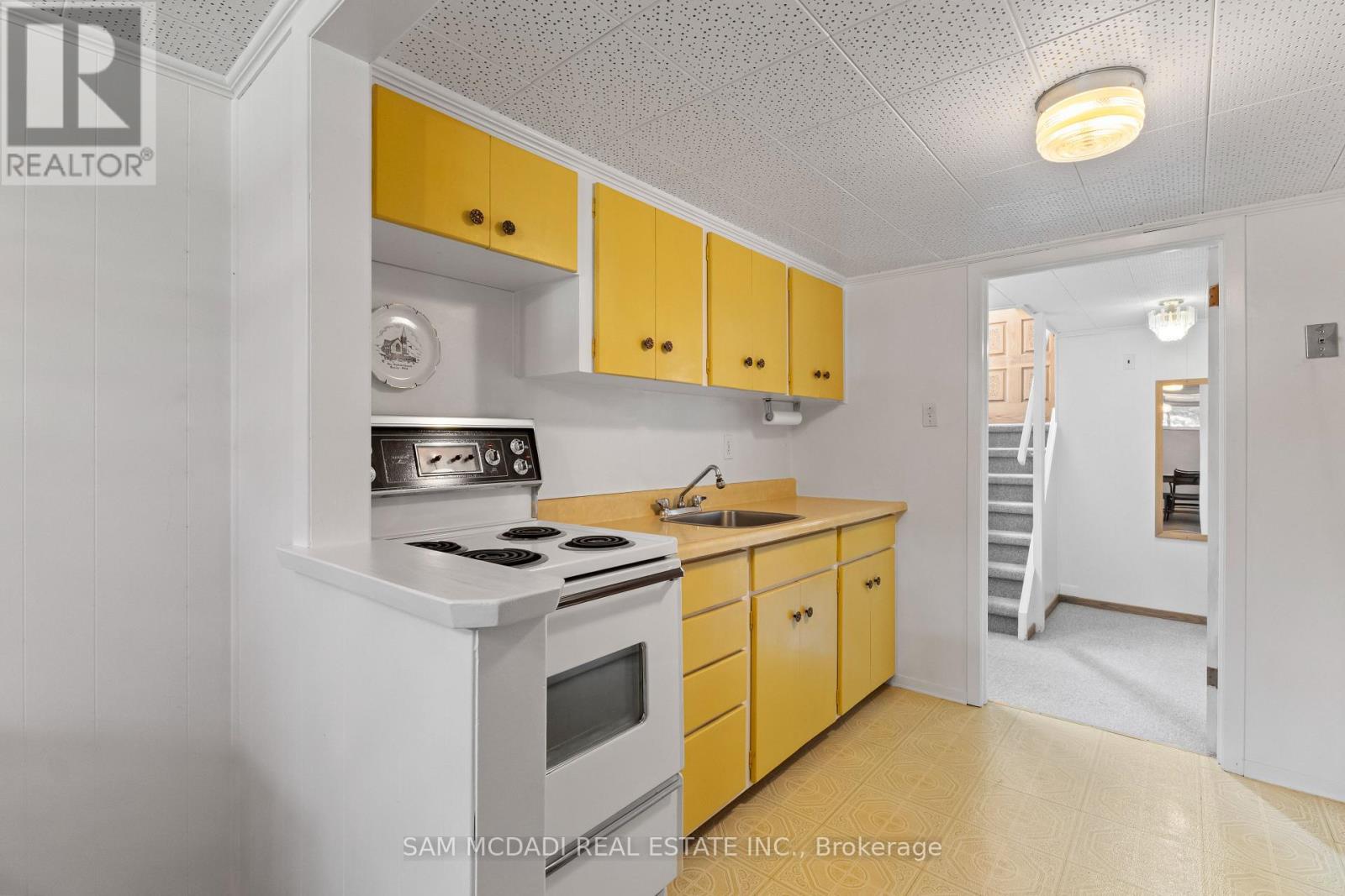 70 Frost Street, Toronto (Rexdale-Kipling), Ontario  M9W 1Y8 - Photo 42 - W12342090