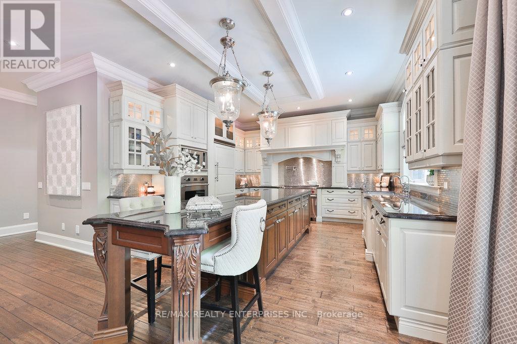 5047 Lakeshore Road, Burlington (Appleby), Ontario  L7L 1B7 - Photo 12 - W12342147