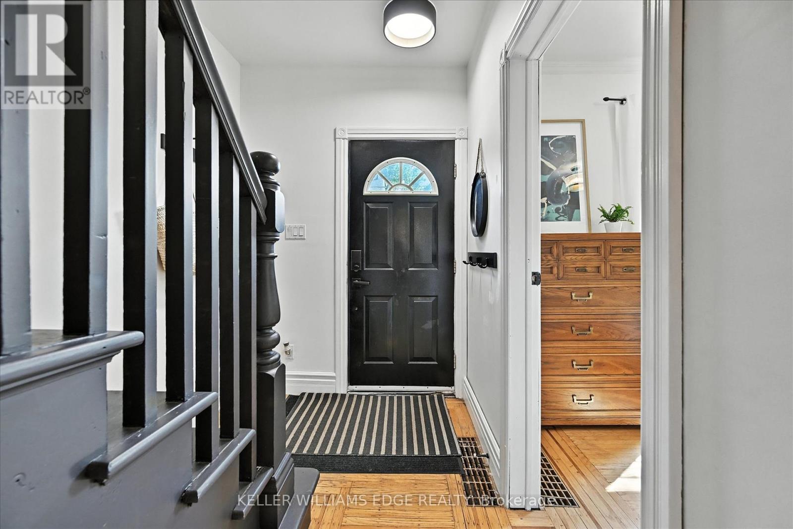 Property at 94 ROYAL AVENUE image 4
