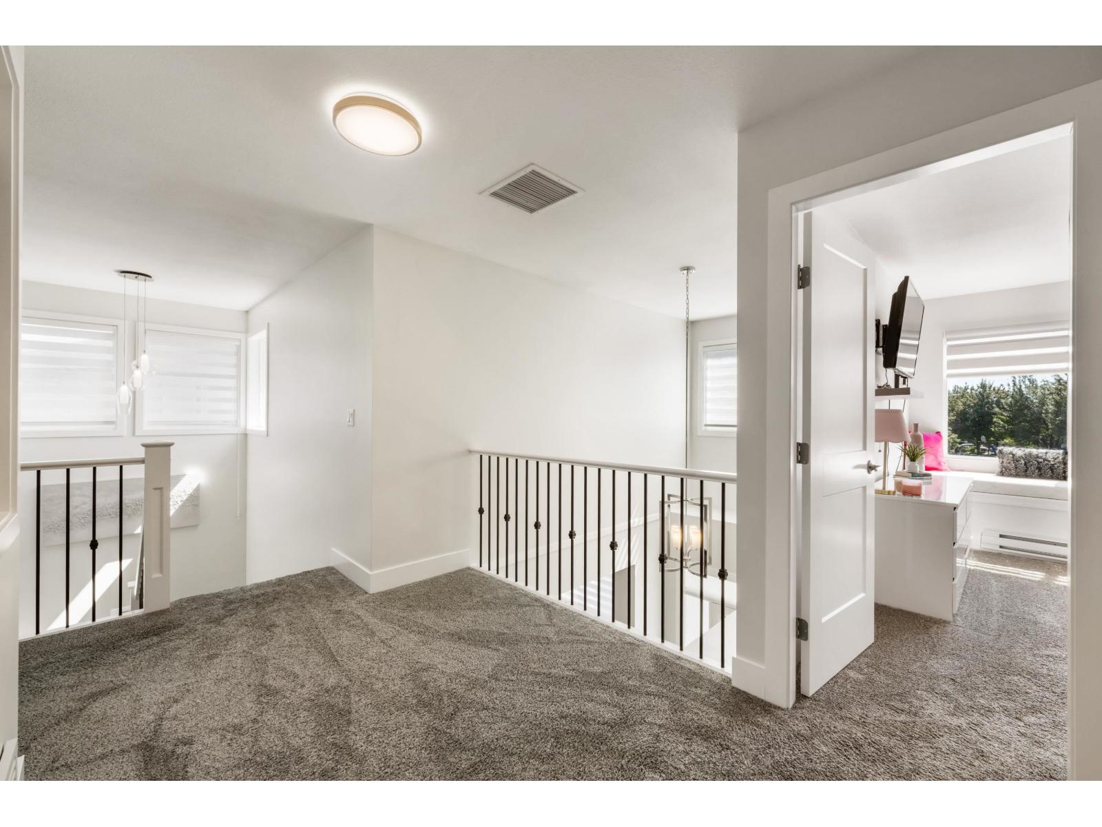 7192 196a Street, Langley, British Columbia  V2Y 2Z9 - Photo 14 - R3036740