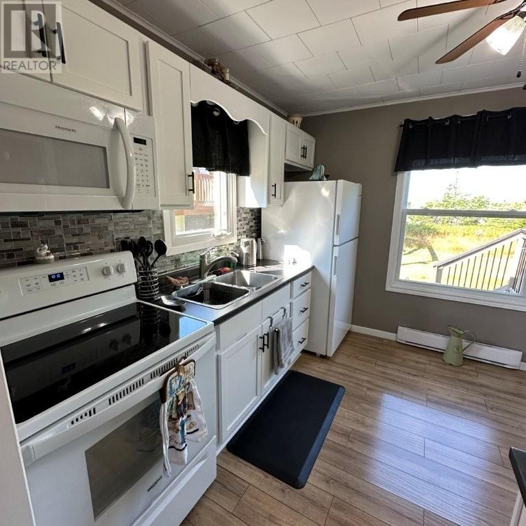 87 Ocean Pond Road, Whitbourne, Newfoundland & Labrador   - Photo 9 - 1289190