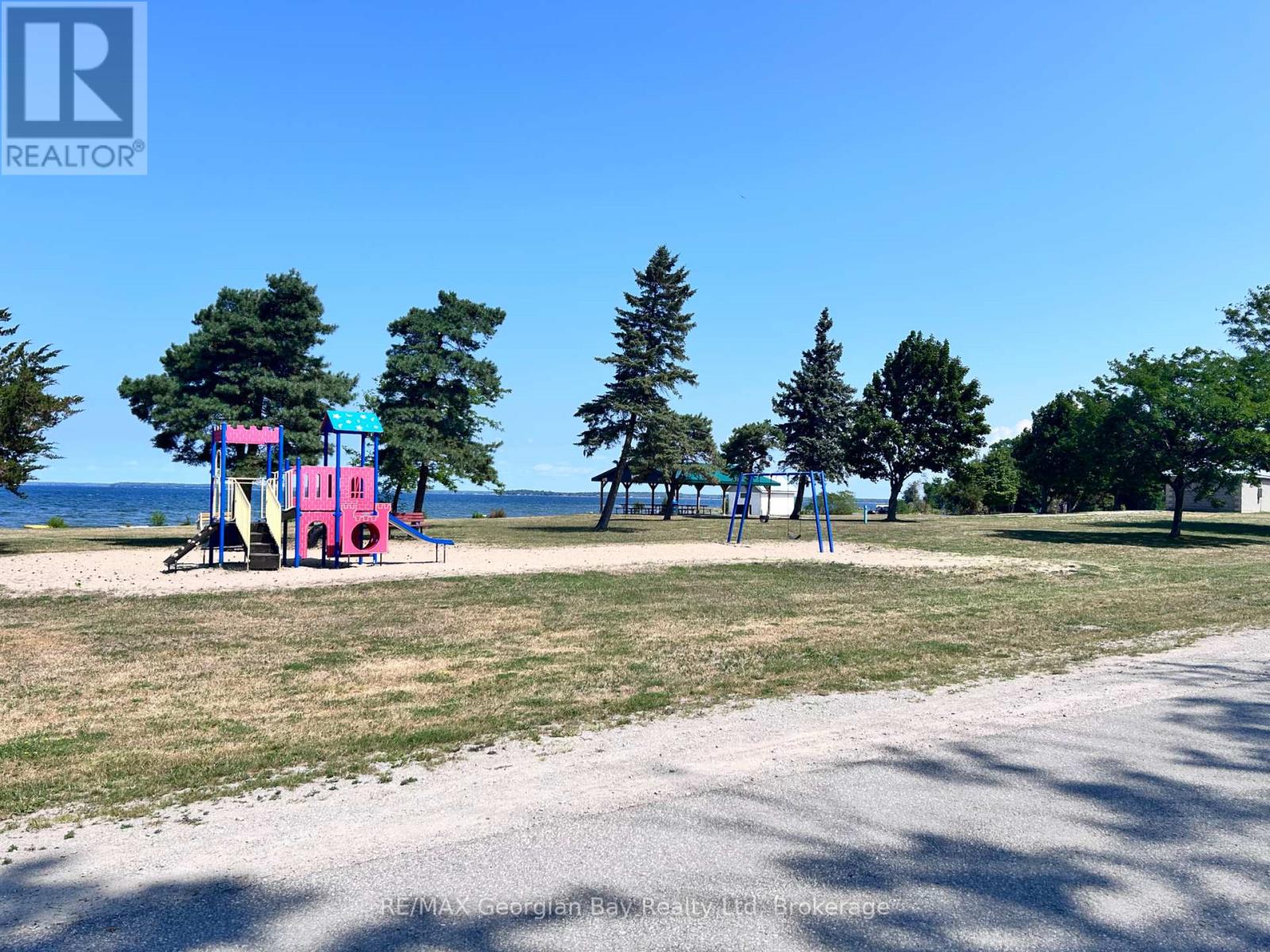 224 First Avenue, Tay (Port Mcnicoll), Ontario  L0K 2A0 - Photo 15 - S12342318