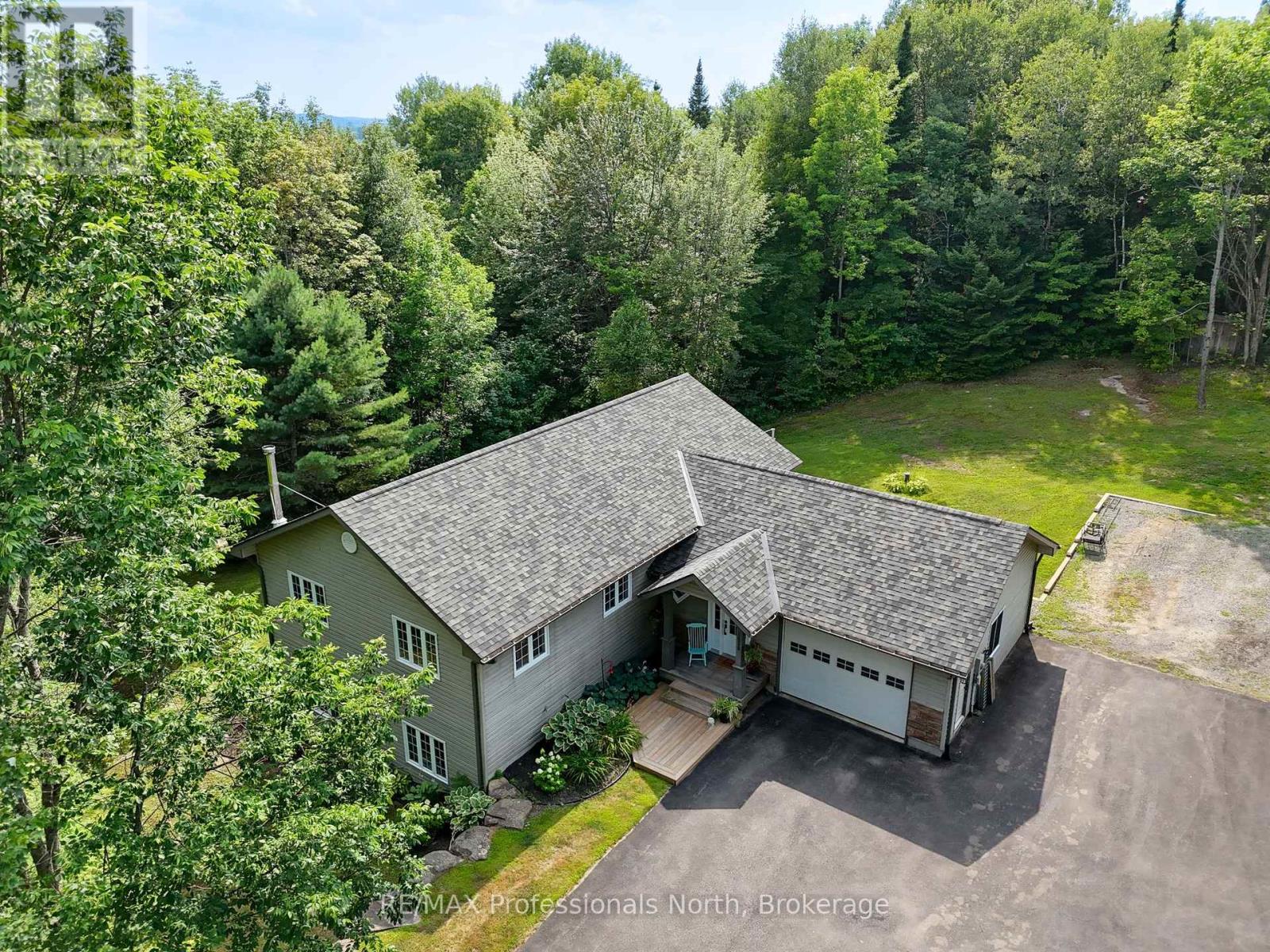 1658 60 Highway, Huntsville, Ontario  P1H 1A2 - Photo 3 - X12342266