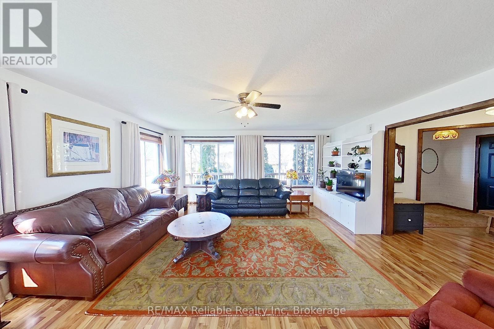 77504 Melena Drive, Bluewater, Ontario  N0M 1G0 - Photo 13 - X12342333