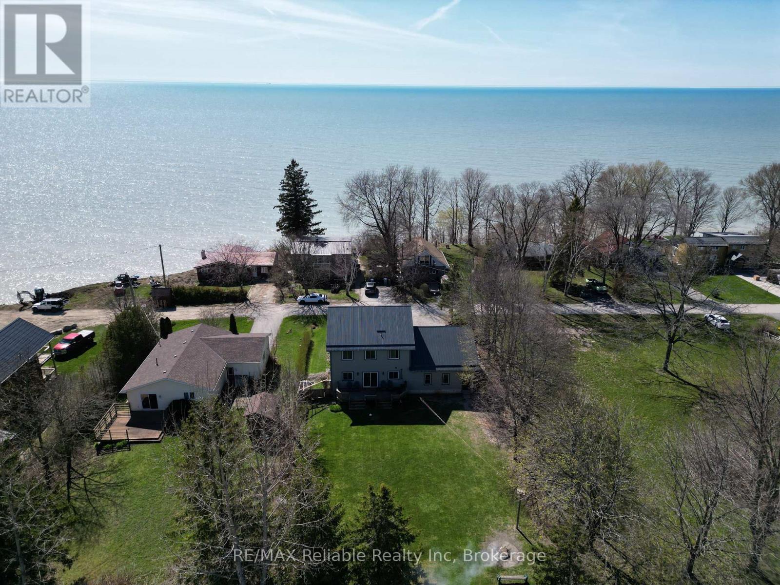 77504 Melena Drive, Bluewater, Ontario  N0M 1G0 - Photo 2 - X12342333