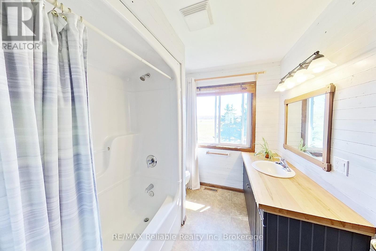 77504 Melena Drive, Bluewater, Ontario  N0M 1G0 - Photo 36 - X12342333