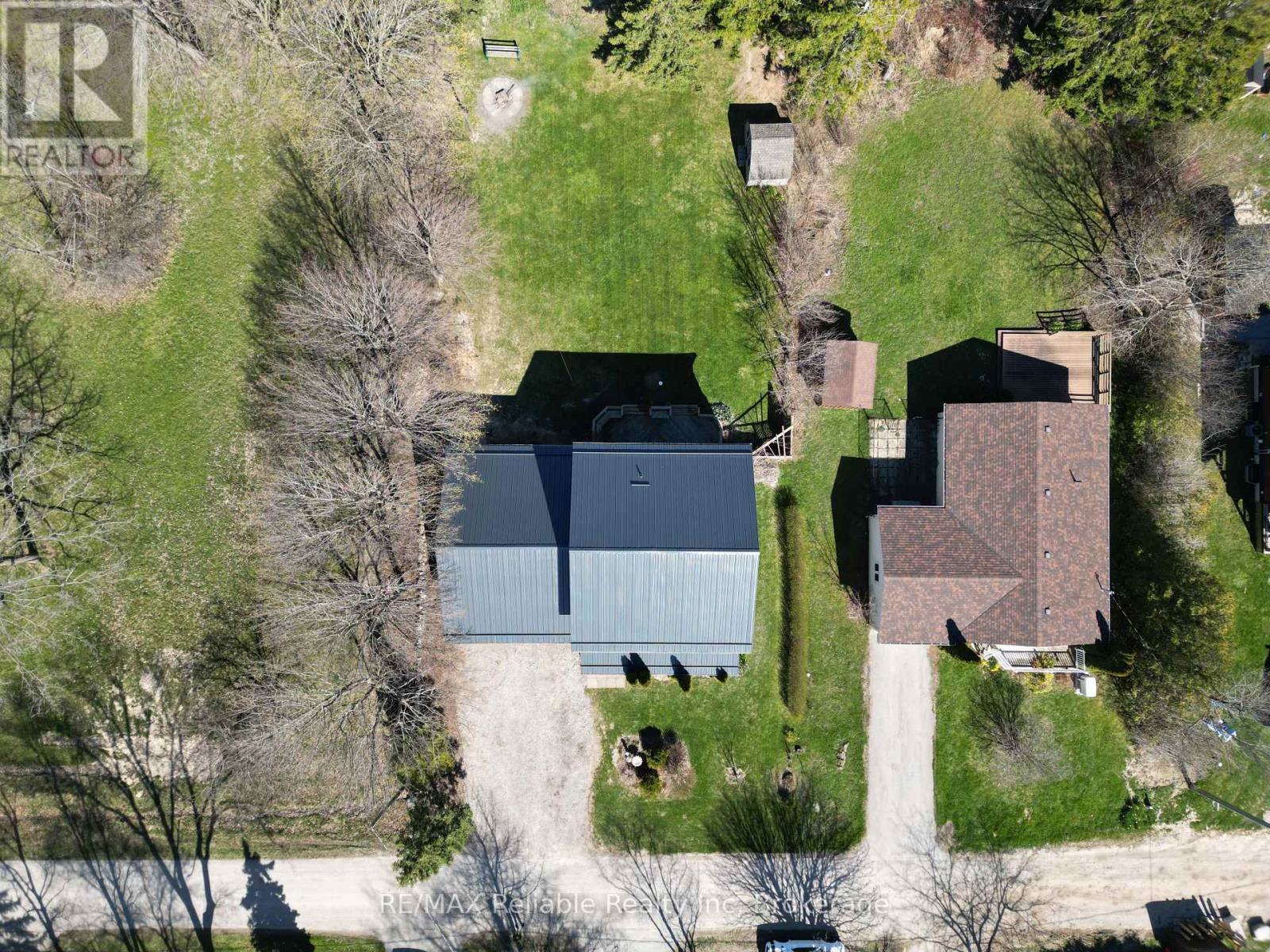 77504 Melena Drive, Bluewater, Ontario  N0M 1G0 - Photo 5 - X12342333