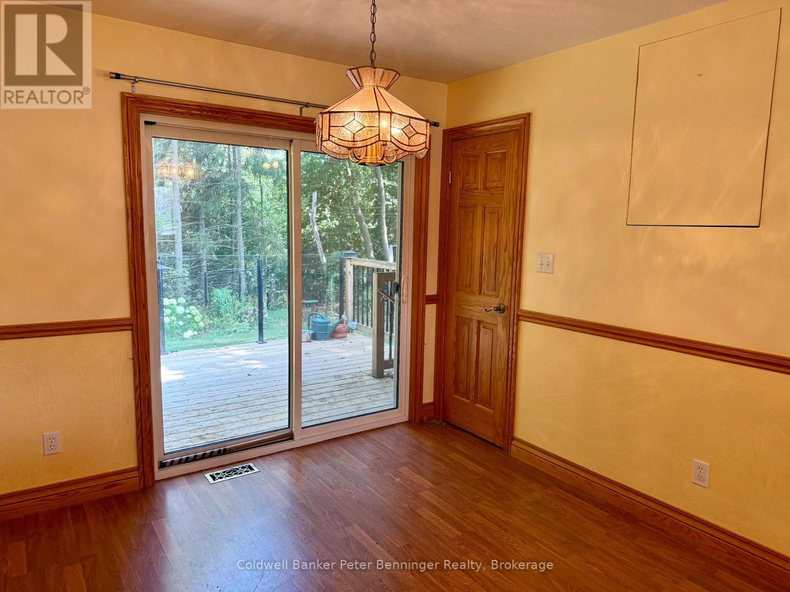 12 Mullen Drive, Brockton, Ontario  N0G 2V0 - Photo 13 - X12342373