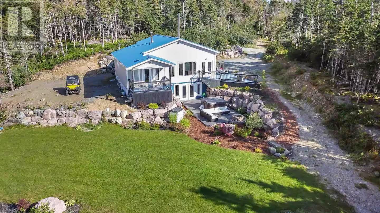 83 Hodgewater Line, Makinsons, Newfoundland & Labrador  A0A 2X0 - Photo 2 - 1288923