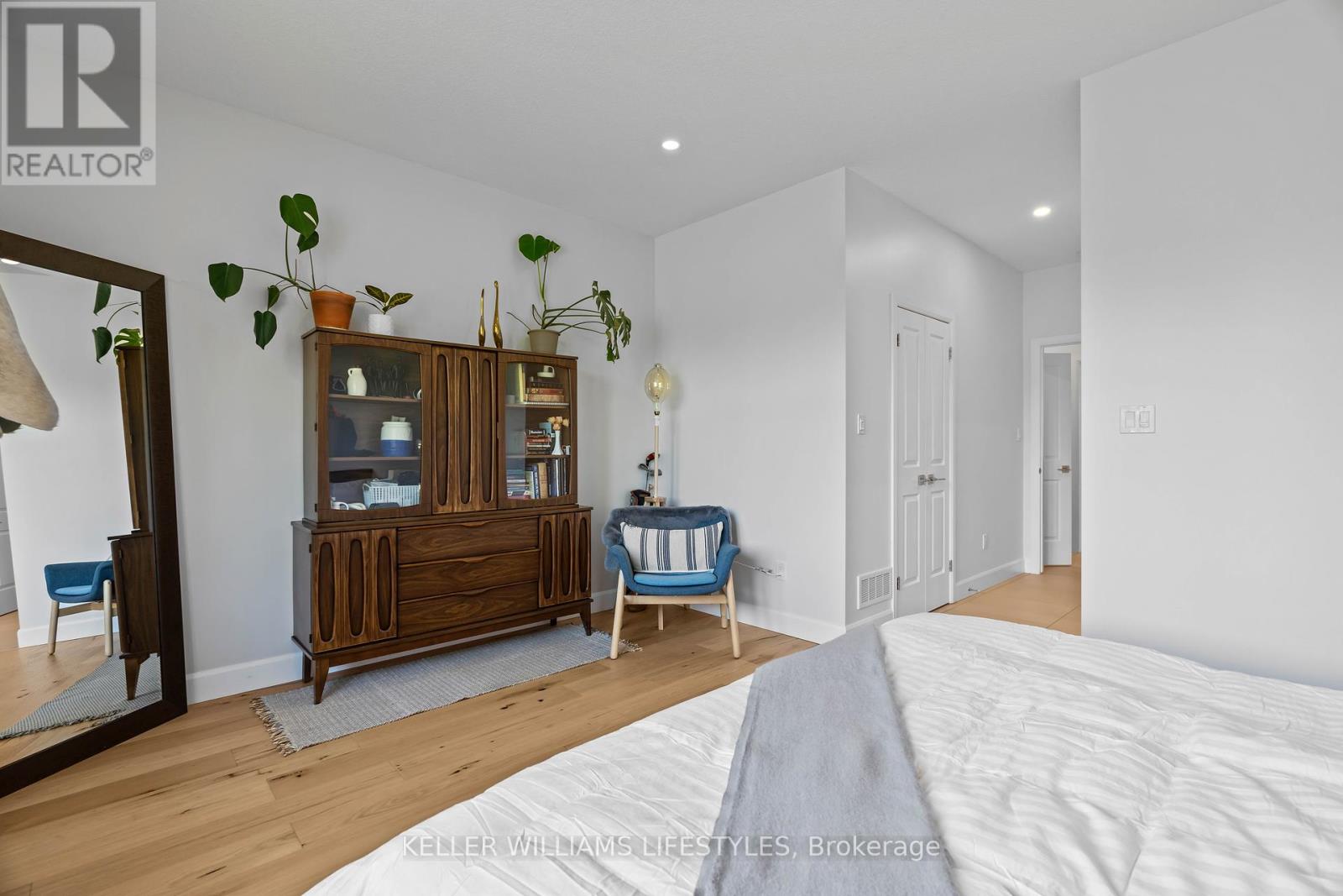 31 - 159 Collins Way, Strathroy-Caradoc (Se), Ontario  N7G 0G8 - Photo 23 - X12342262