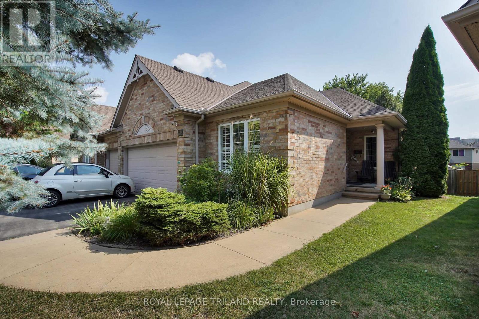 852 Silversmith Street, London North, Ontario  N6H 5T4 - Photo 1 - X12342277