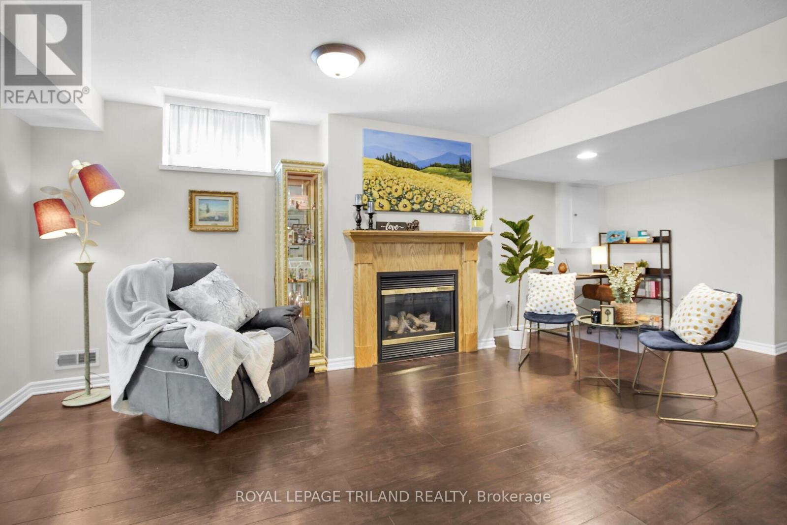 852 Silversmith Street, London North, Ontario  N6H 5T4 - Photo 30 - X12342277