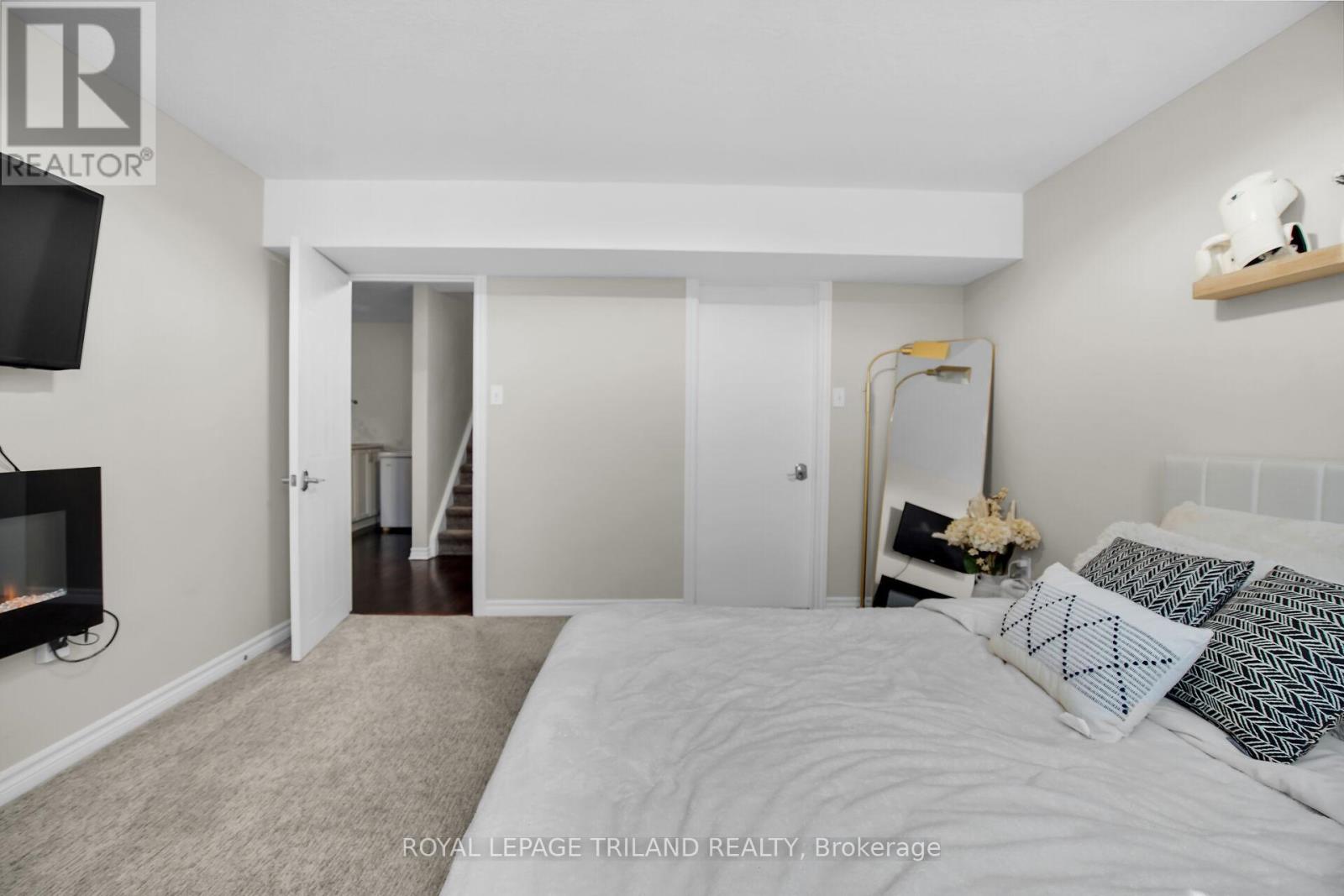852 Silversmith Street, London North, Ontario  N6H 5T4 - Photo 35 - X12342277