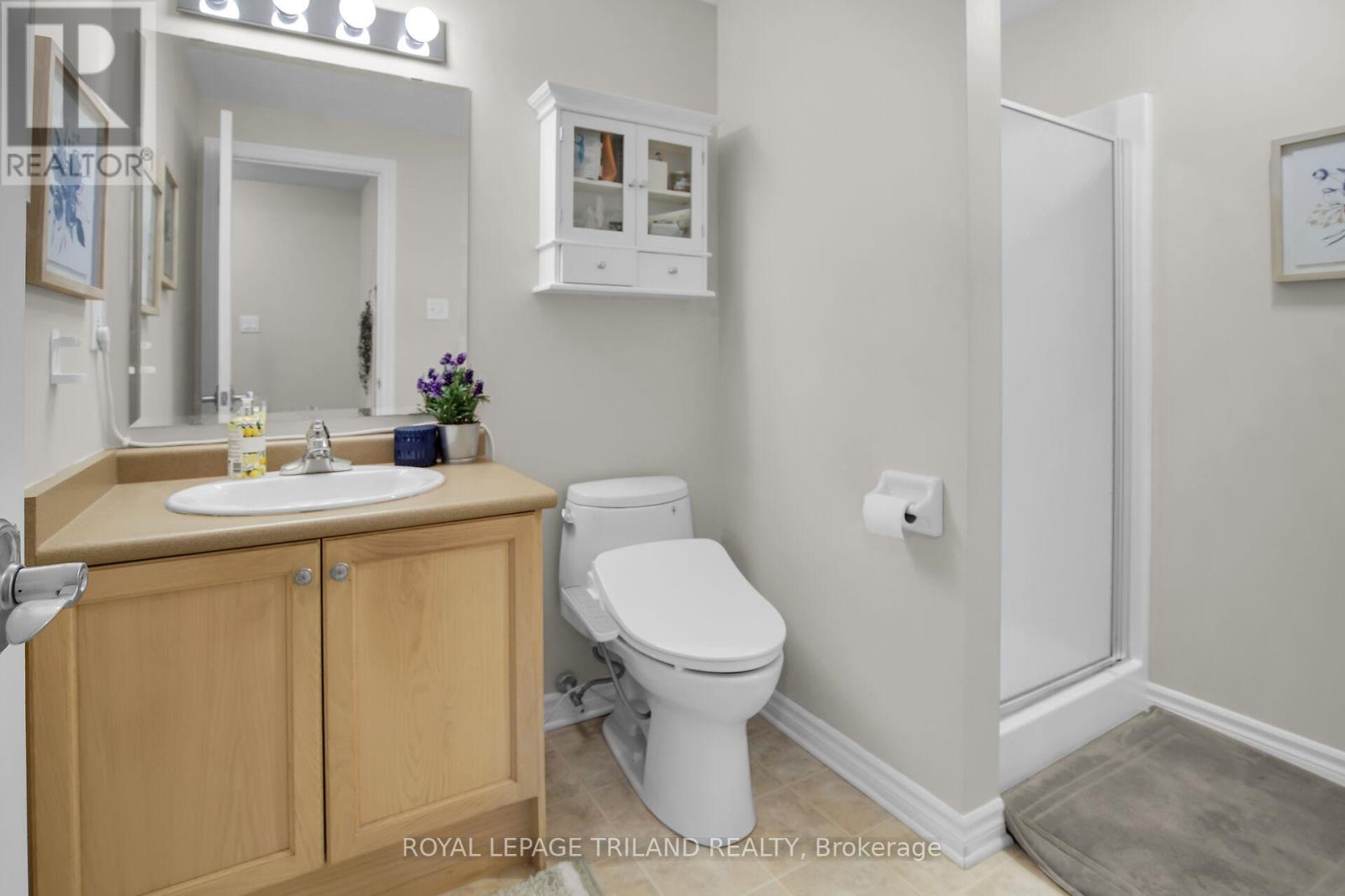 852 Silversmith Street, London North, Ontario  N6H 5T4 - Photo 37 - X12342277
