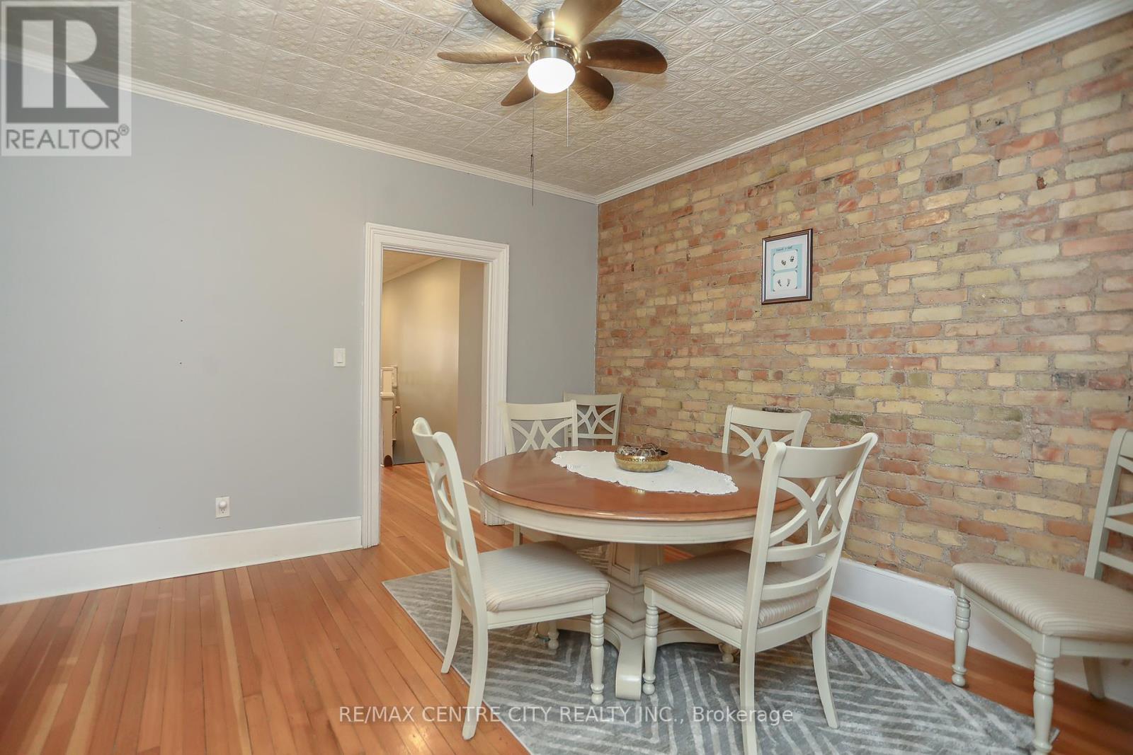 632 Talbot Street, St. Thomas, Ontario  N5P 1C8 - Photo 34 - X12342282