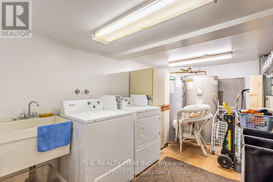 136 Elmwood Avenue E, London South, Ontario  N6C 1J6 - Photo 19 - X12342381