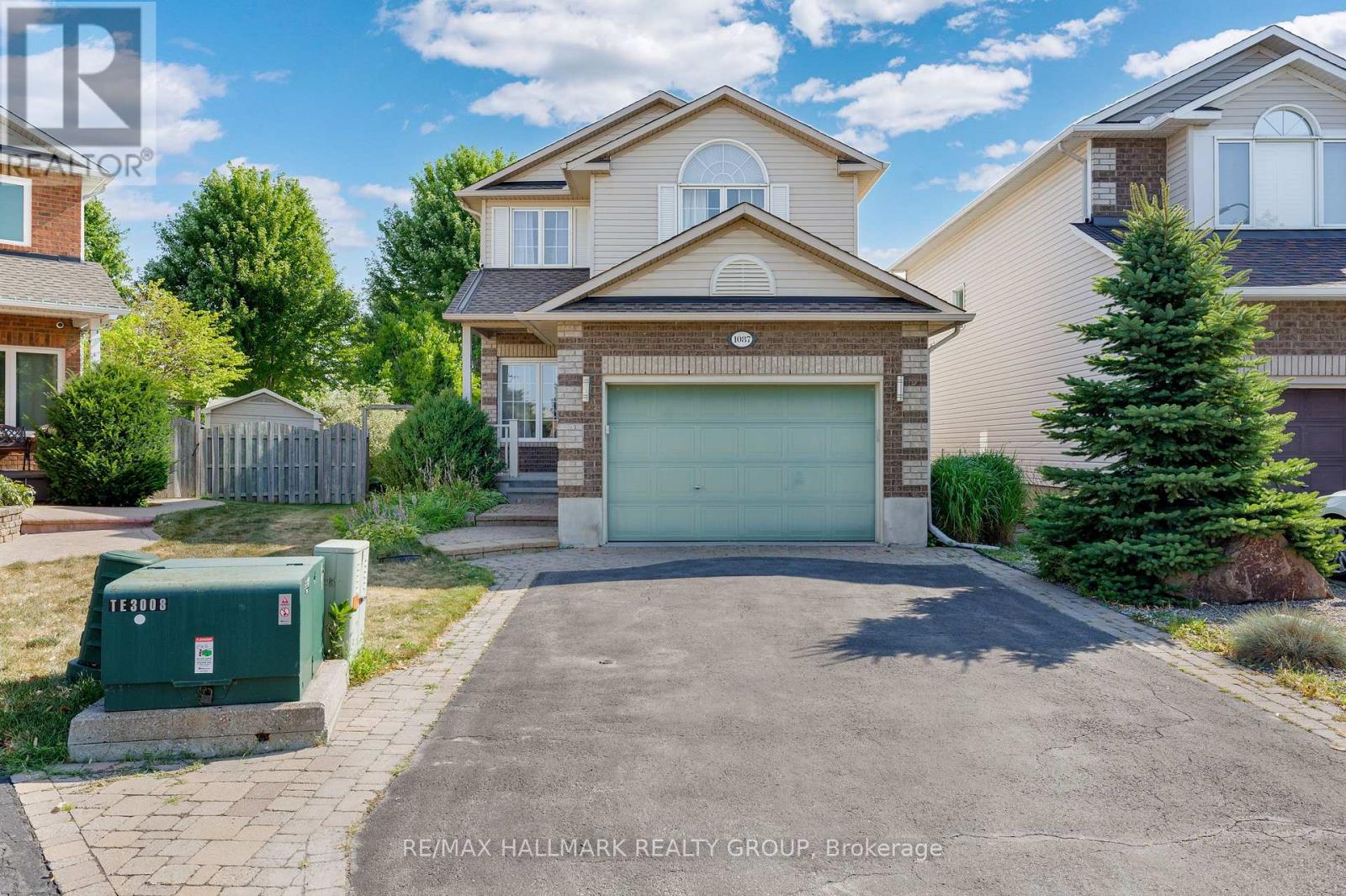 Property at 1087 ROCKY HARBOUR CRESCENT image 1
