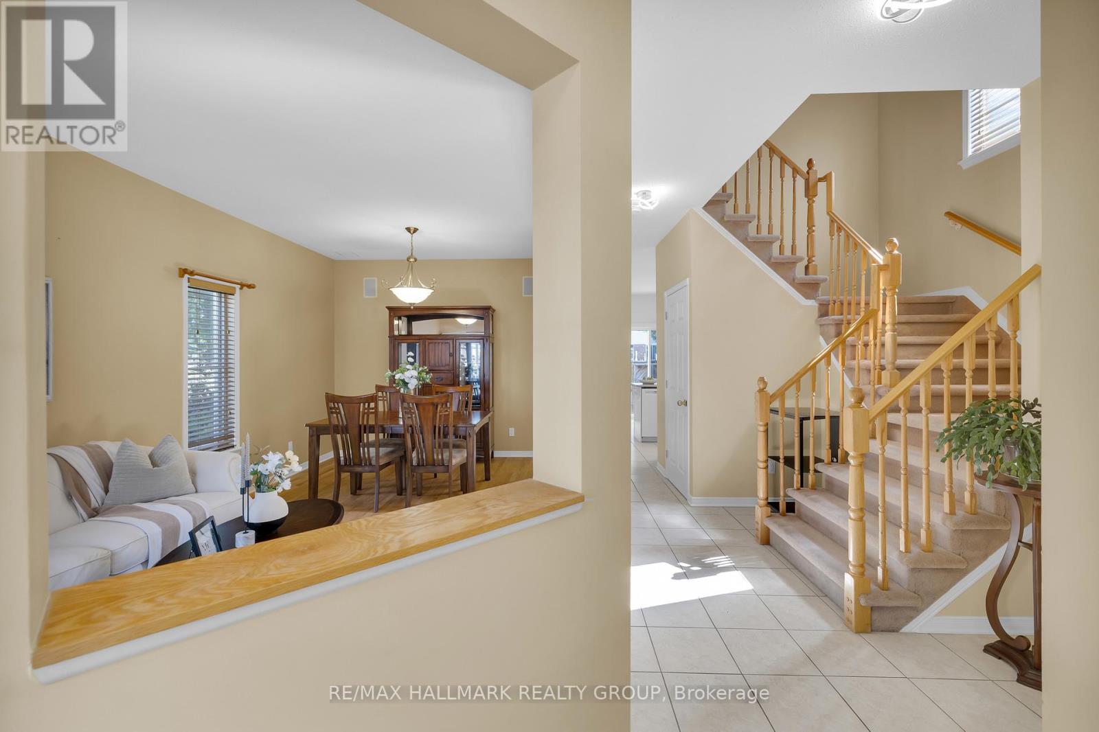 Property at 1087 ROCKY HARBOUR CRESCENT image 2