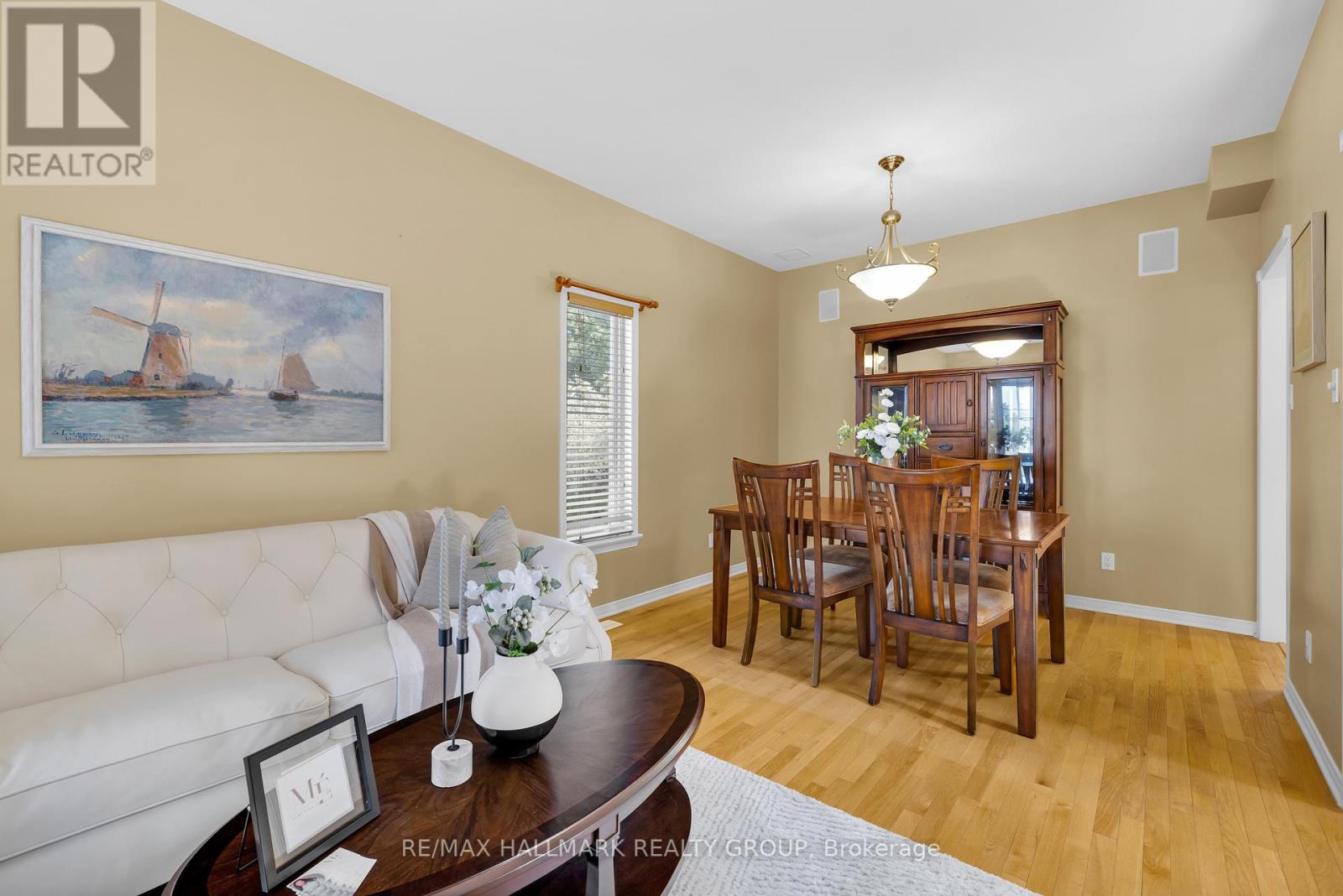 Property at 1087 ROCKY HARBOUR CRESCENT image 5
