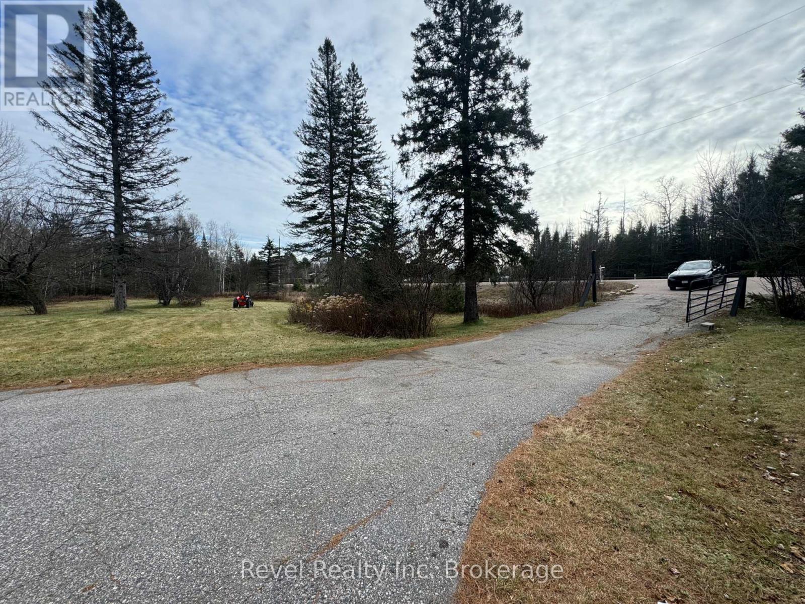 3877 17 Highway E, Papineau-Cameron, Ontario  P0H 1V0 - Photo 31 - X12342309