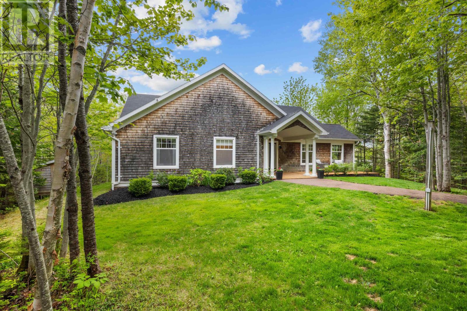 56 Hutt Lane, Huntley, Prince Edward Island  C0B 1B0 - Photo 4 - 202520484